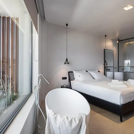 Brand New Luxury Seannamon Suites, Amazing Seaview Agios Nikolaos  Exterior photo