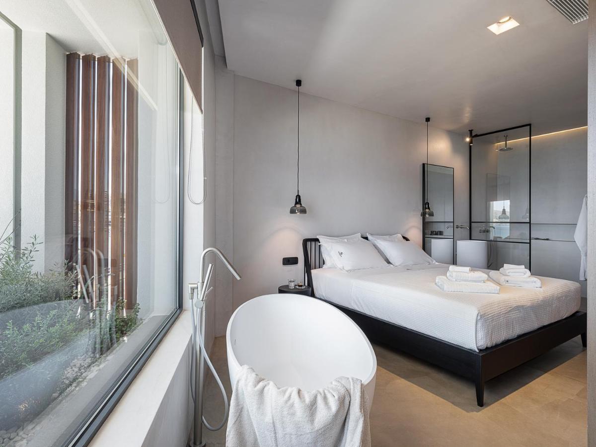 Brand New Luxury Seannamon Suites, Amazing Seaview Daire