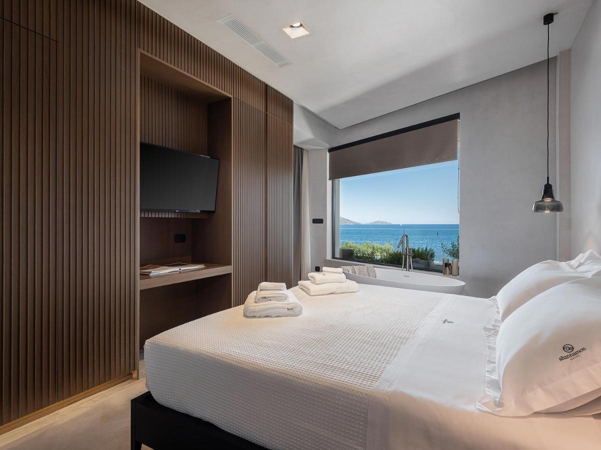 Brand New Luxury Seannamon Suites, Amazing Seaview